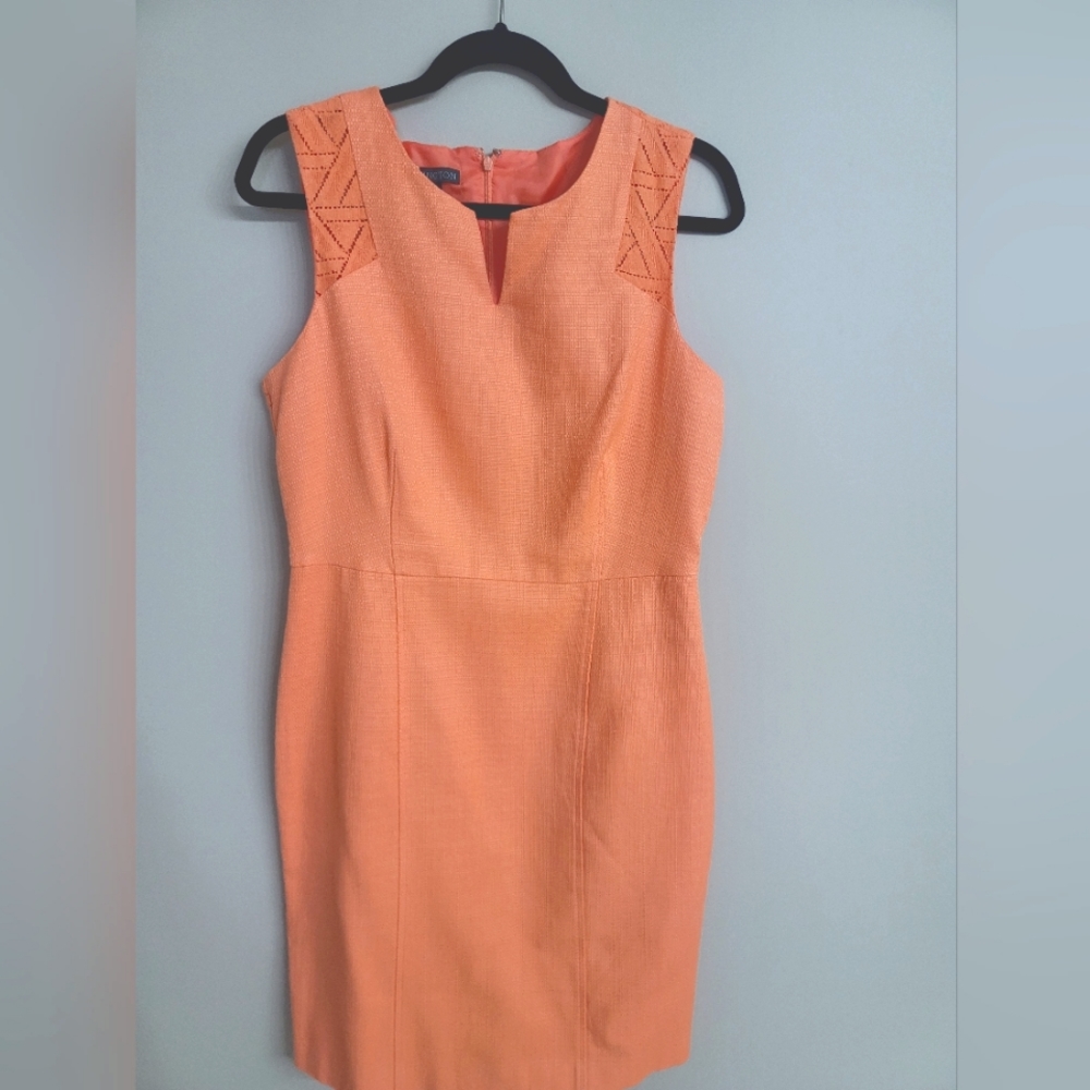 Covington pale peach 🍑 linen dress, lace back (not see-thru) - size 12